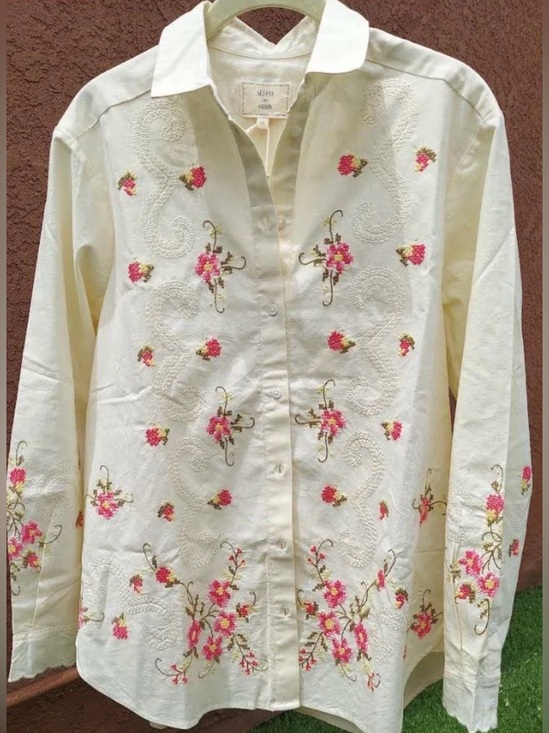 Sezane Tops - Sezane x Andion Maxy Embroidered Shirt – Cream with Pink Floral NWT